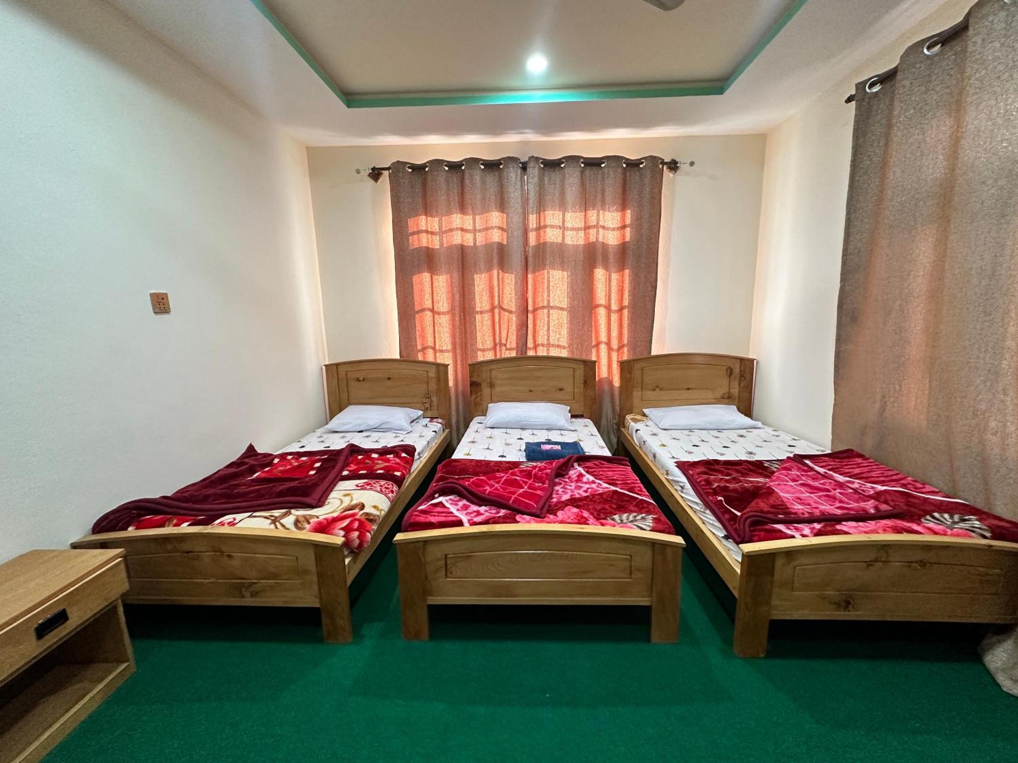 Indus Cabana Lodge Skardu Exterior foto